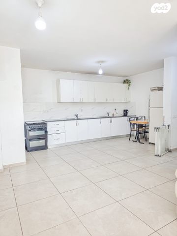 דירת גן, ריש לקיש, רמת עזרא / רמת בית שמש ד-2, בית שמש