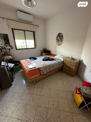 טריפלקס, יהודה הנשיא, מרכז העיר, קרית אתא