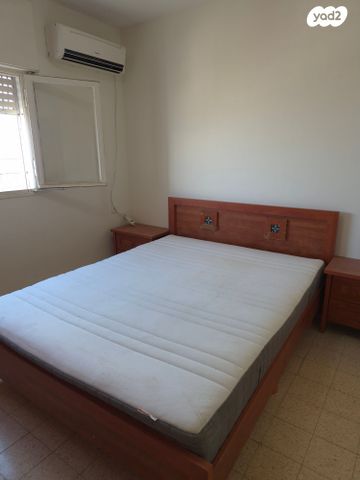 דירה, ליאון בלום, חיפה