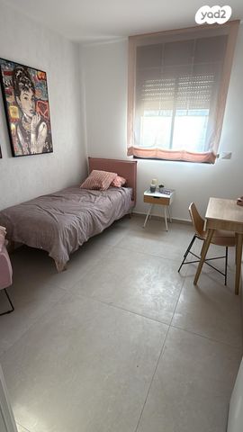 דירה, עמק חפר, מורשת, מודיעין מכבים רעות