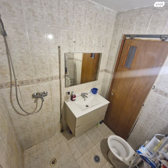 דירה, שדרות חטיבת יפתח 8, שאר העיר, לוד