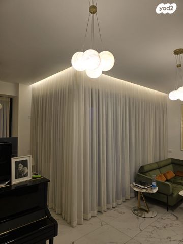 דירה, ליאונרדו דה וינצ'י 12, גני שרונה, קרית הממשלה, תל אביב יפו