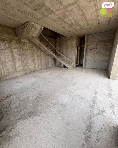 דו משפחתי, זכרון יעקב