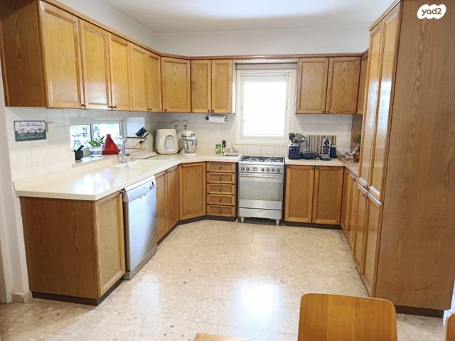 דו משפחתי, בנימין מטודלה, שיכון דן, נווה דן, תל אביב יפו