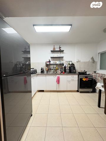 דירה, יאיר שטרן, קרית מנחם בגין, רמלה