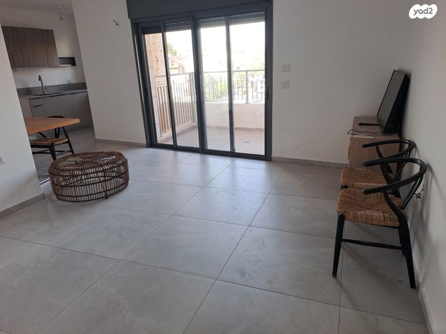 דירה, קנאי הגליל, קטמונים, ירושלים