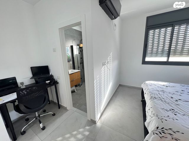 דירה, אריאל שרון, נווה שרון / שער העיר, נתיבות