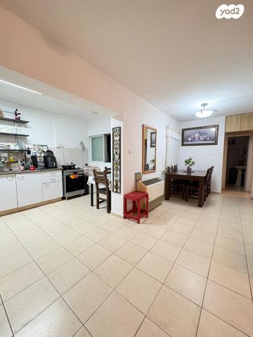 דירה, יאיר שטרן, קרית מנחם בגין, רמלה