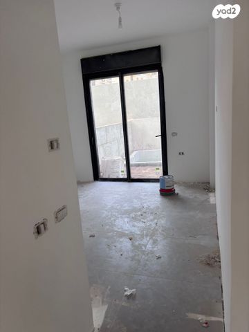 דירת גן, העונות - בבניה, רובע 11, אילת