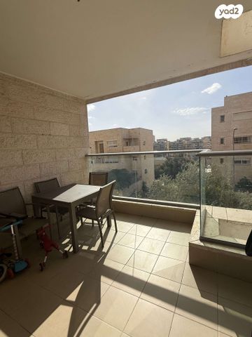 דירה, שבט, הכרמים, מודיעין מכבים רעות