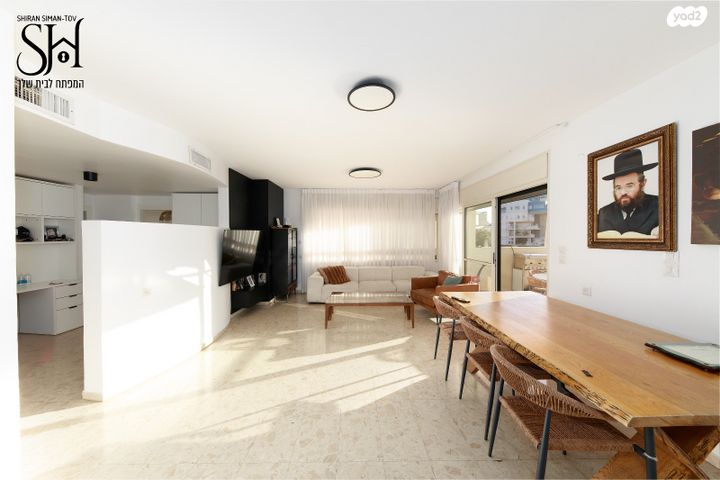 דירה, הפסנתר, נאות אשלים, ראשון לציון