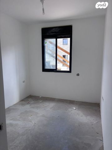 דירת גן, העונות - בבניה, רובע 11, אילת