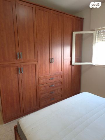 דירה, ליאון בלום, חיפה