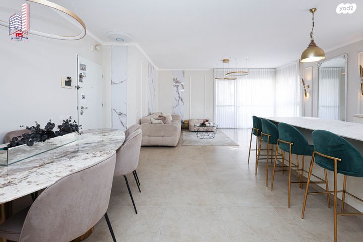 דירה, דרך דון יצחק אברבנאל 19, רמת אפרים, נתניה