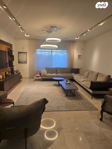 בית פרטי/ קוטג', גבעת טל, קרית אתא