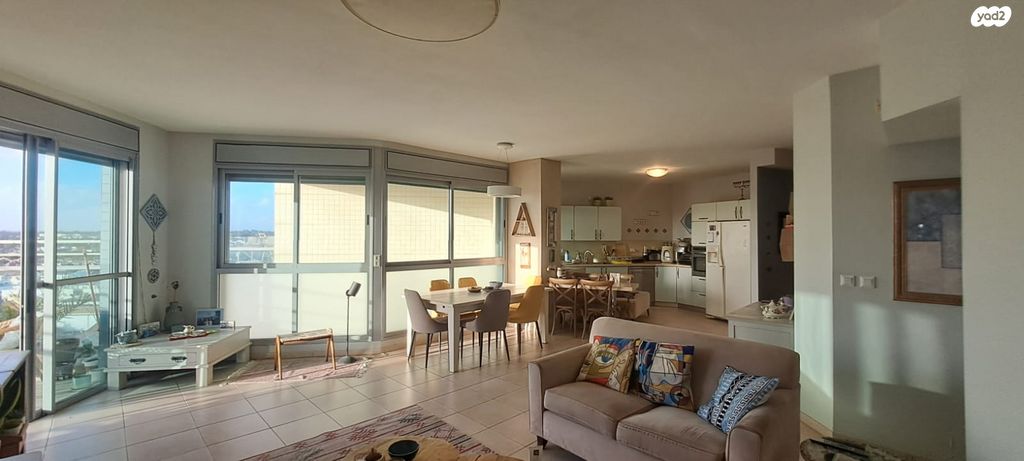 דירה, טווס 3, רמות מנחם, הוד השרון