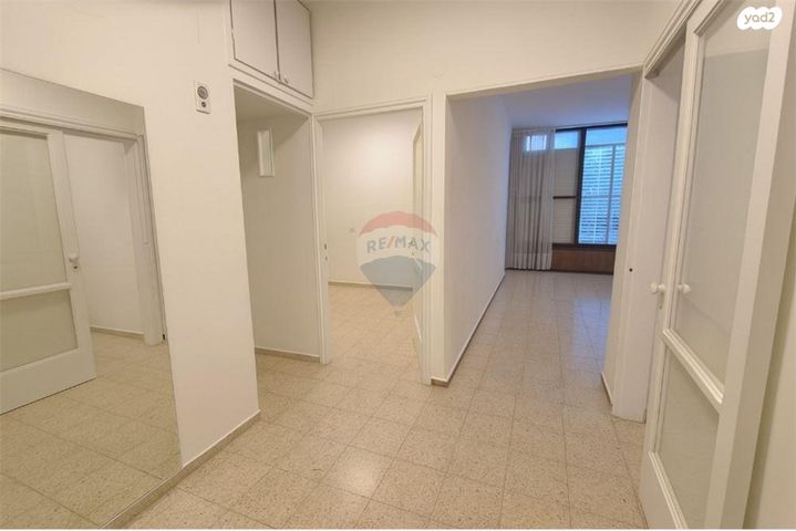 דירה, בוקי בן יגלי 3, לב תל אביב, לב העיר צפון, תל אביב יפו