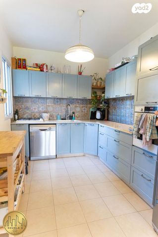 דירה, נחליאלי, גני השרון, כפר סבא