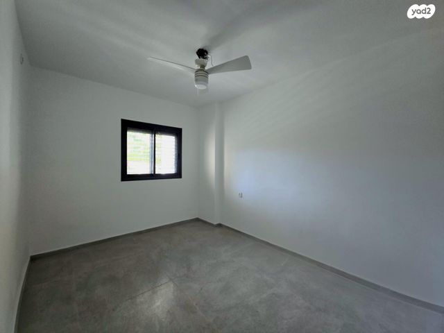 דירה, אסירי ציון, קרית שרת, רעננה