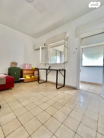 דירה, נתיב חן, נווה שאנן, חיפה