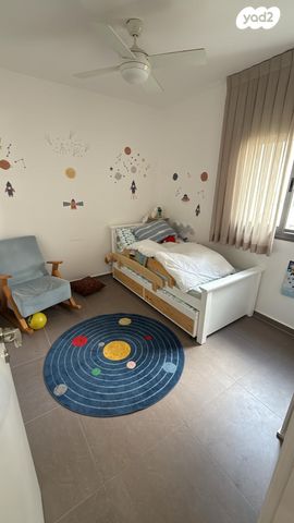 דירה, אפרים קציר, מורשת, מודיעין מכבים רעות