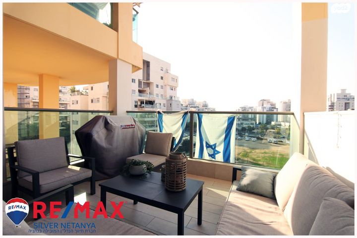 דירה, אלונים, קרית השרון, נתניה