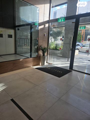 דירה, עפרוני, הציפורים, מודיעין מכבים רעות