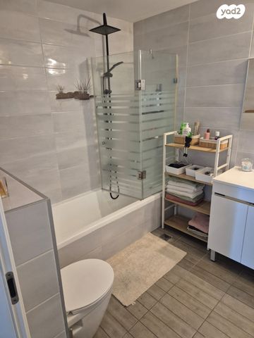 דירה, שדרות רחבעם זאבי, גבעת אולגה, חדרה