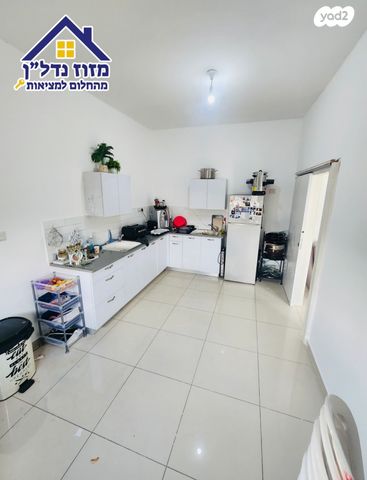 דירת גן, נתיבות