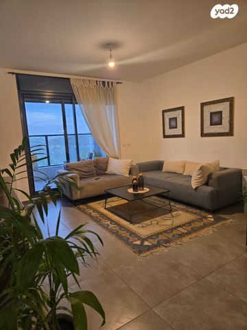 דירה, השקד, נופי החורש, מבשרת ציון