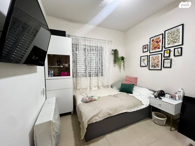 דירה, רופין, ראשונים, כפר סבא