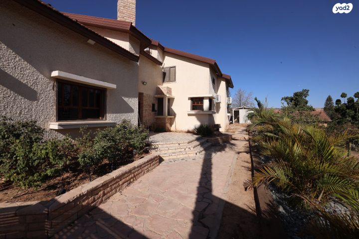 בית פרטי/ קוטג', דרך מיתר 13, שאר העיר, מיתר / כרמית