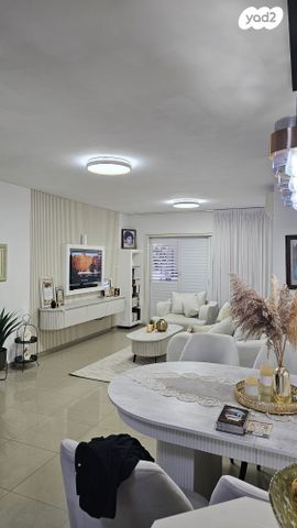 דירת גן, קרית מלאכי