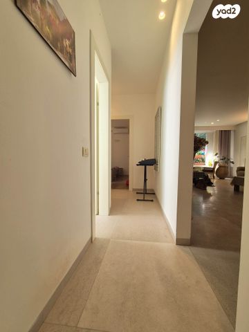 דירה, מרכז, הרצליה