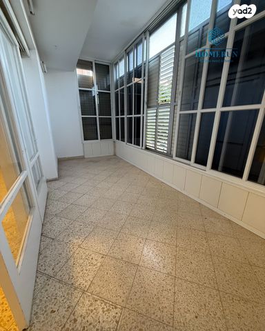 דירה, אליהו קראוזה, אגרובנק, חולון