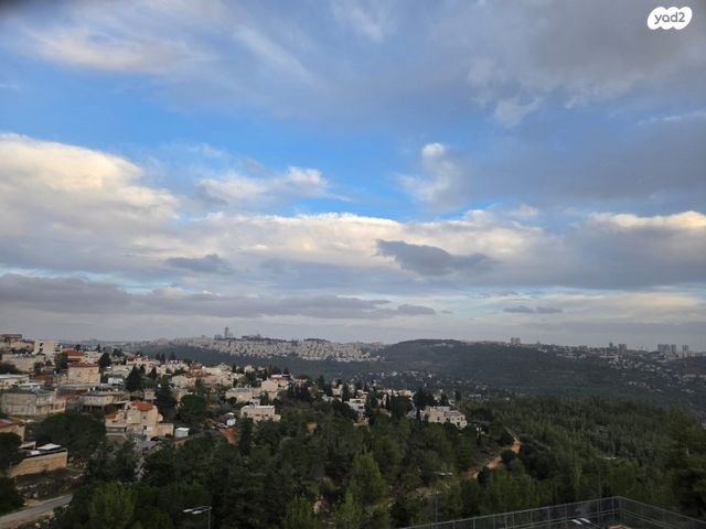 דירה, השקד, נופי החורש, מבשרת ציון