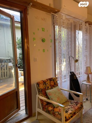 בית פרטי/ קוטג', שבעת המינים, כפר ורדים