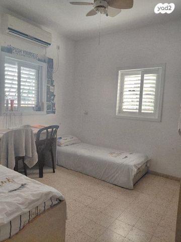 דירה, הנוטר, אבני חן, רחובות