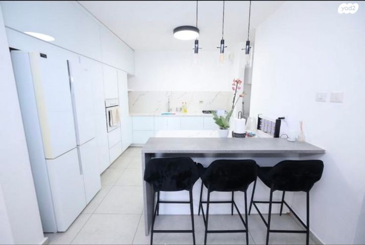 דירת גן, אופקים