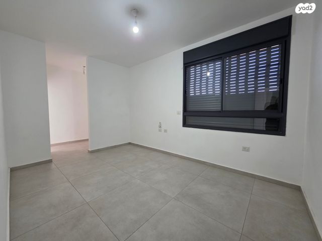 גג/ פנטהאוז, שקמים ואגמים, אשקלון