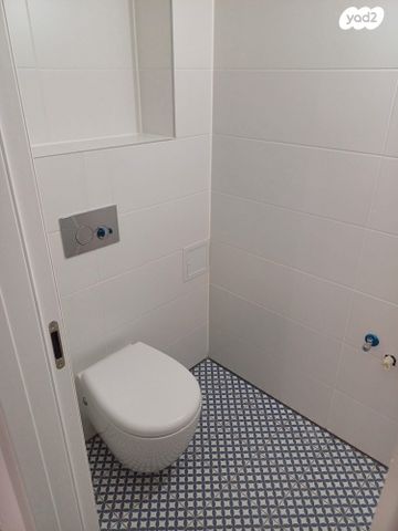 דירה, הכלנית, רעננה