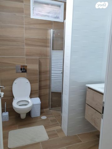 דירה, אופקים, גבעת עמוס, נשר