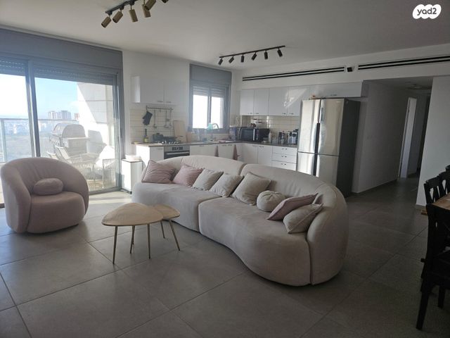 דירה, עפרוני, הציפורים, מודיעין מכבים רעות