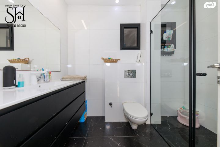 דירה, הפסנתר, נאות אשלים, ראשון לציון