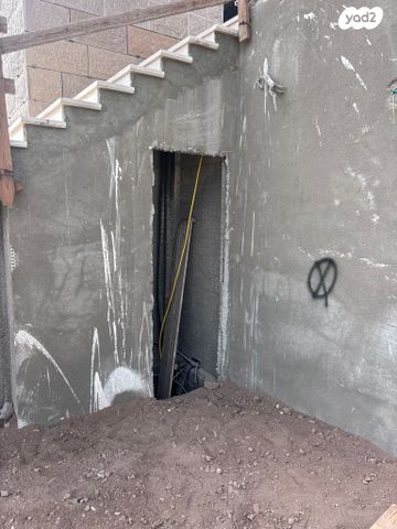 דירת גן, העונות - בבניה, רובע 11, אילת