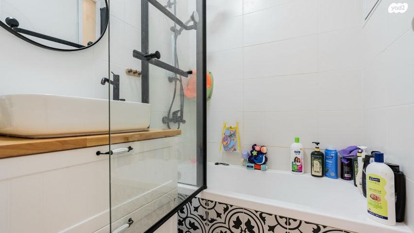 דירת גן, שרה ואהרון אהרונסון, נווה מנחם, באר שבע