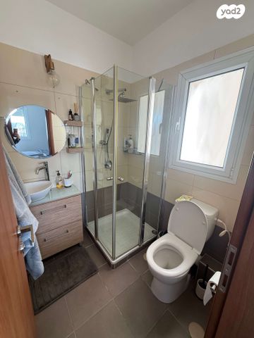 דירה, שבט, הכרמים, מודיעין מכבים רעות