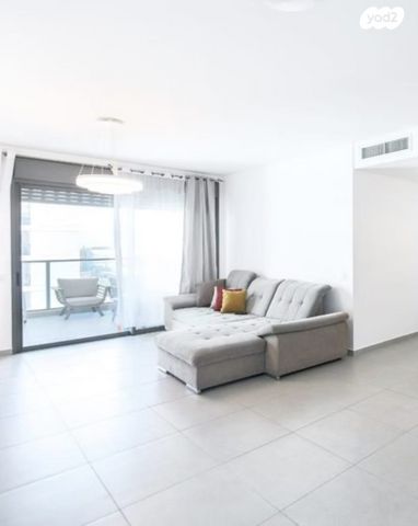 דירה, אלמוג 12, אכזיב, נהריה