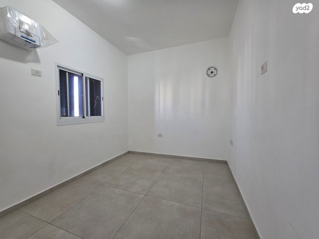 גג/ פנטהאוז, שקמים ואגמים, אשקלון