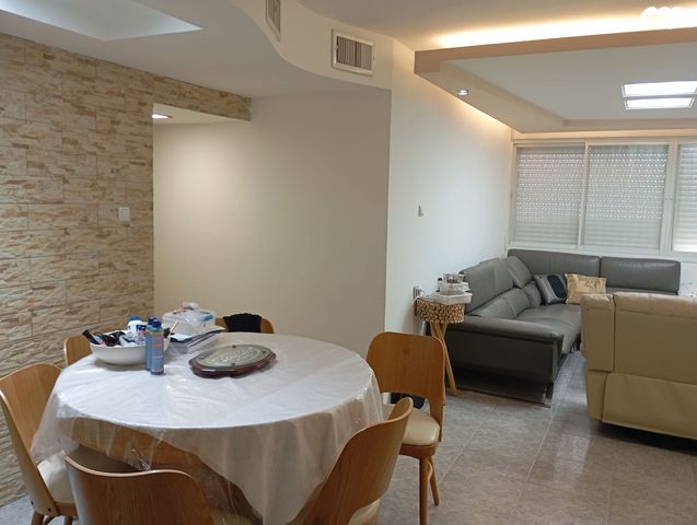 דירה, מרדכי נמיר 9, קרית ים ב', קרית ים